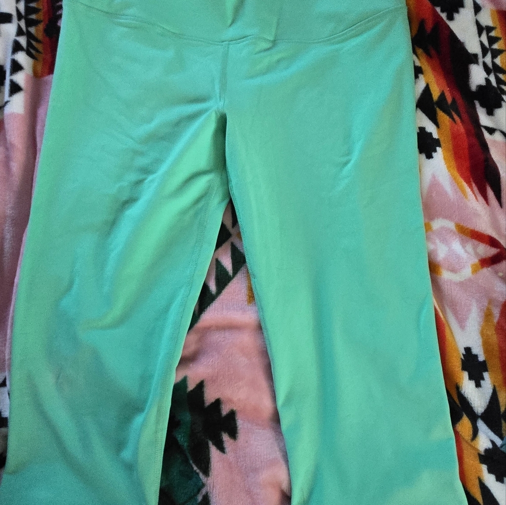 Victoria's Secret Green Capris